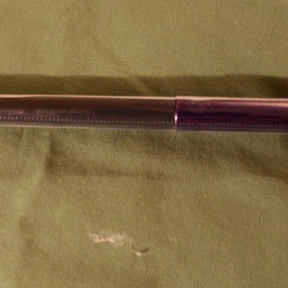 Matte purple eye liner